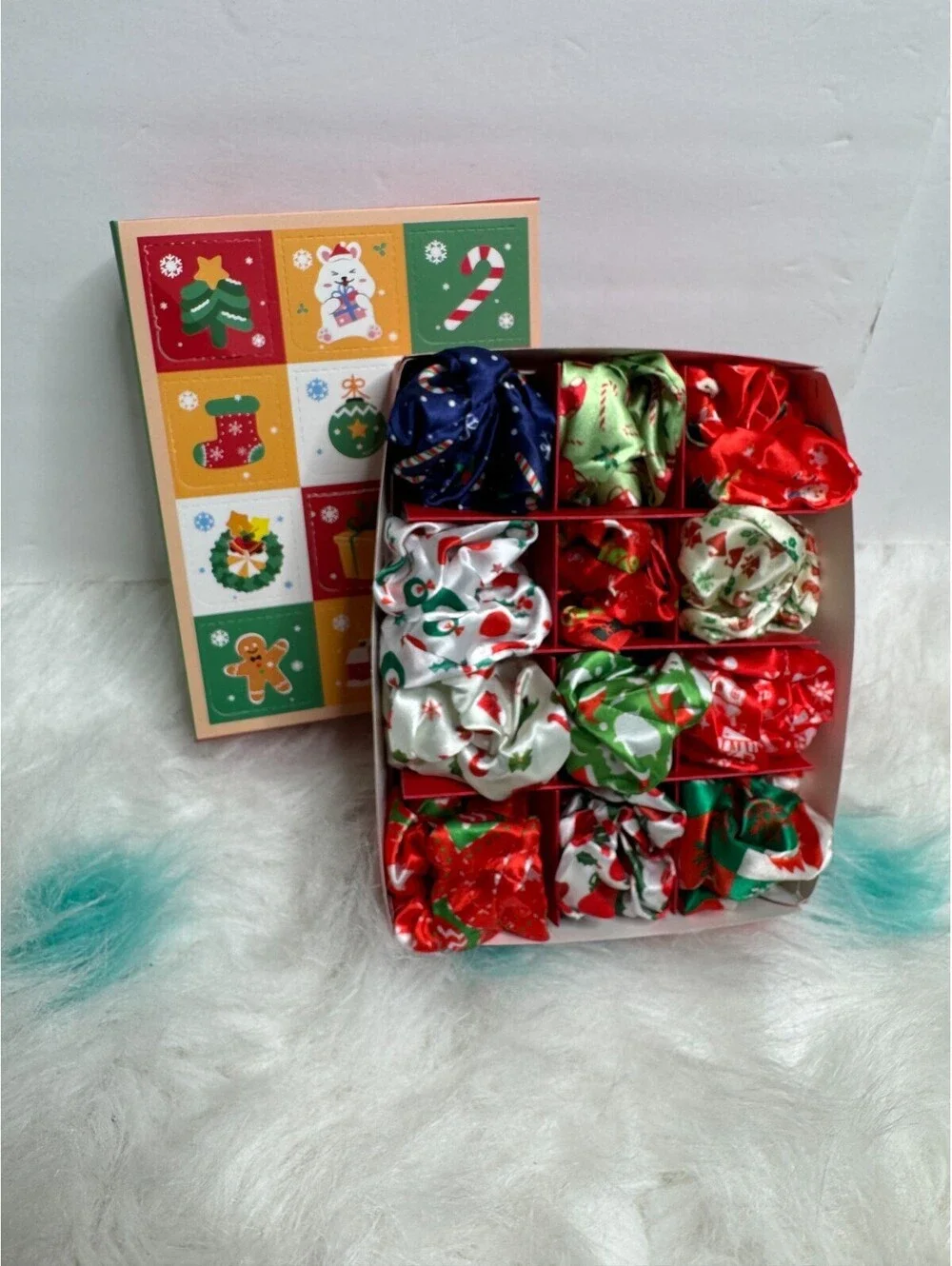 24 Days SCRUNCHIES CHRISTMAS Advert Calendar